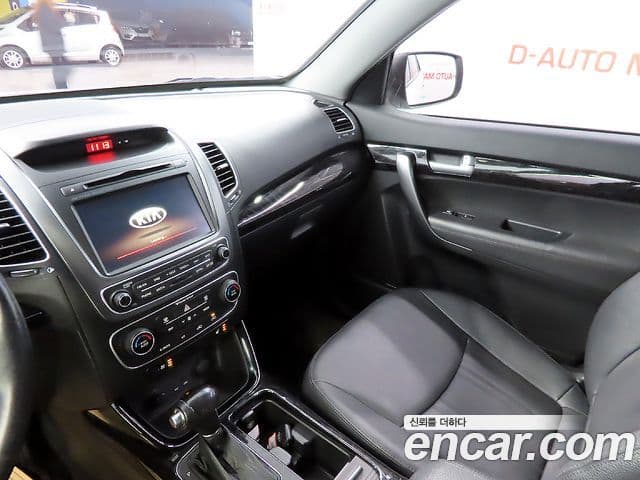 Kia New Sorento R Trendy, 2014 11