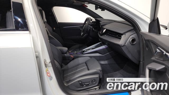 Audi A3 (8Y) Premium, 2025 11