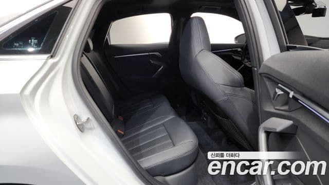 Audi A3 (8Y) Premium, 2025 12