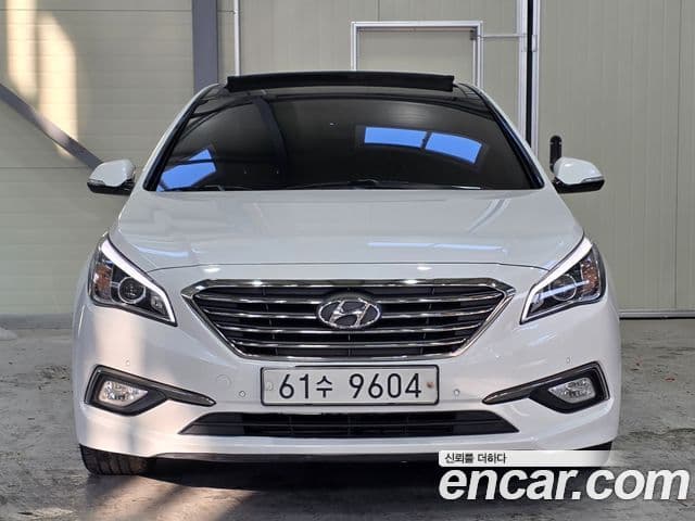 Hyundai LF Sonata Premium, 2015 2