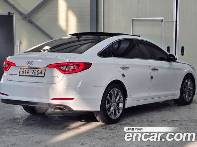 Hyundai LF Sonata Premium, 2015 11