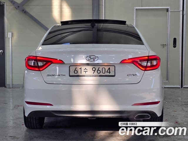 Hyundai LF Sonata Premium, 2015 12