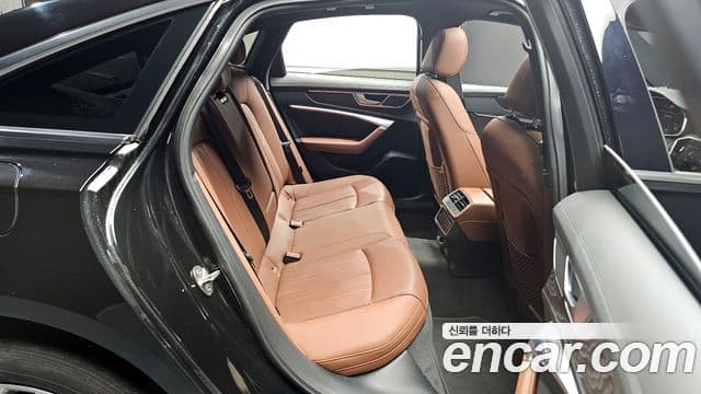 Audi A6 (C8) Premium, 2020 11