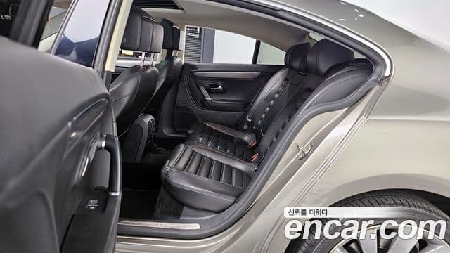 Volkswagen New CC 2.0 TSI, 2014 12