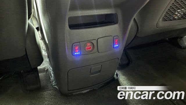 Kia The / новый New Carnival Prestige, 2020 18