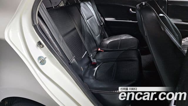 Kia The / новый New Morning Luxury, 2016 12