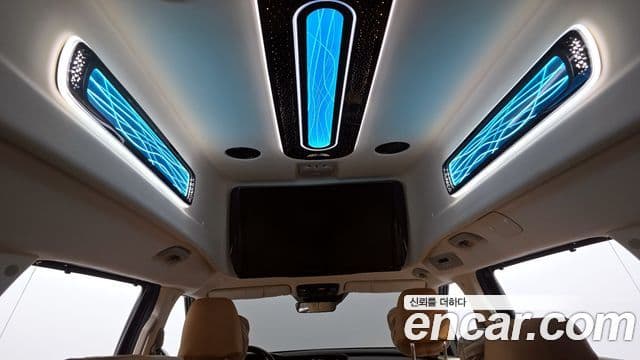 Kia Carnival 4세대 бензин 9인승 High Limousine(компания по спецнадстройкам), 2021 19