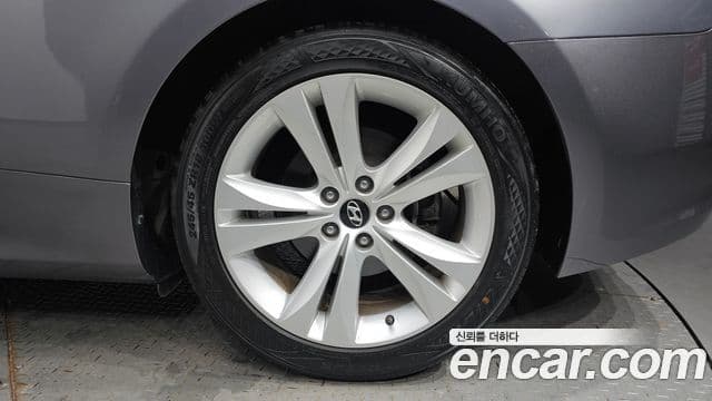 Hyundai Genesis купе 200 турбо D, 2010 все фото