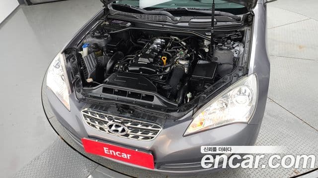 Hyundai Genesis купе 200 турбо D, 2010 6