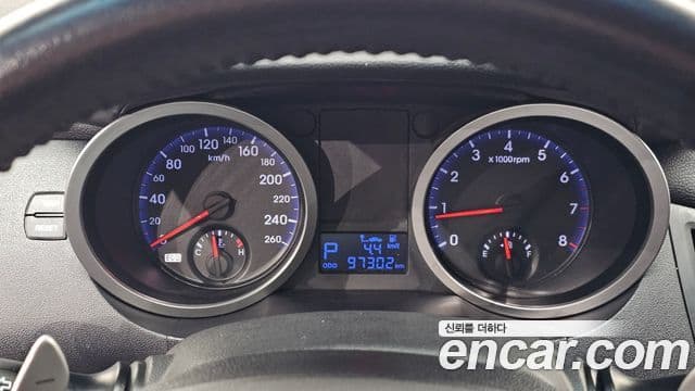 Hyundai Genesis купе 200 турбо D, 2010 8