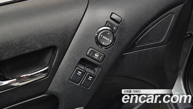 Hyundai Genesis купе 200 турбо D, 2010 13