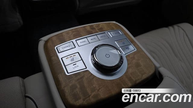 Genesis G80 (RG3) бензин 2.5 турбо AWD, 2023 18