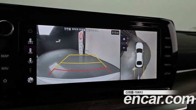 Kia K5 гибрид 3세대 Signature, 2022 15