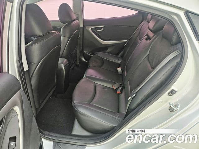 Hyundai Avante MD Luxury, 2012 11