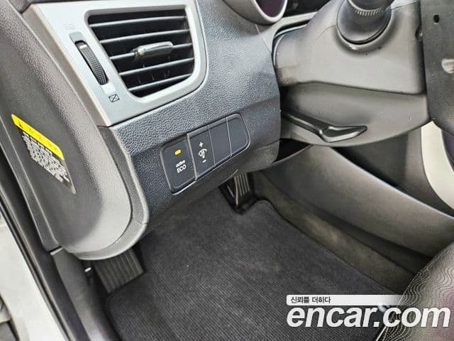 Hyundai Avante MD Luxury, 2012 14