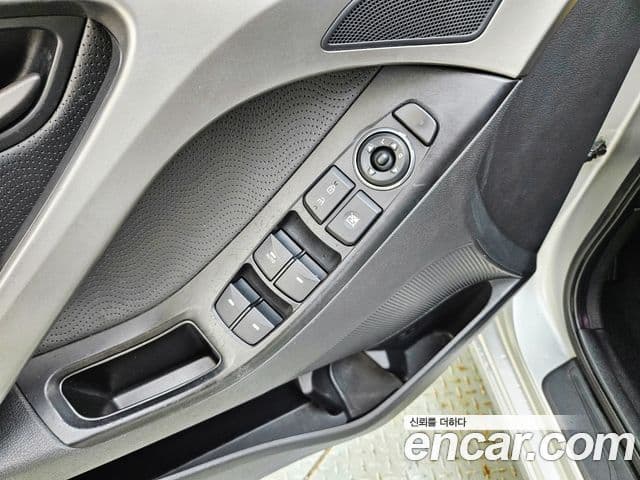 Hyundai Avante MD Luxury, 2012 15