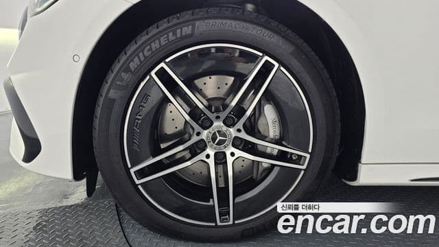 Mercedes-Benz E-класс W214 AMG Line, 2024 все фото