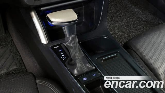 Hyundai LF Sonata гибрид Premium, 2016 9