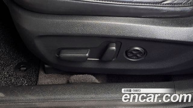 Hyundai LF Sonata гибрид Premium, 2016 17