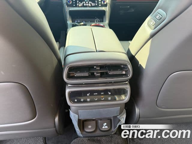 Genesis GV80 чёрный, 2025 14