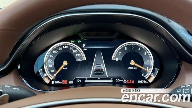 Genesis GV70, 2024 9