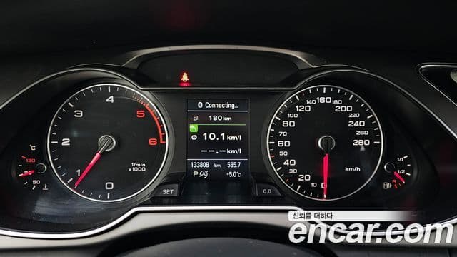 Audi New A4 B8, 2015 8