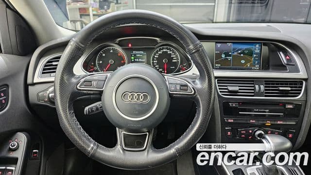 Audi New A4 B8, 2015 13