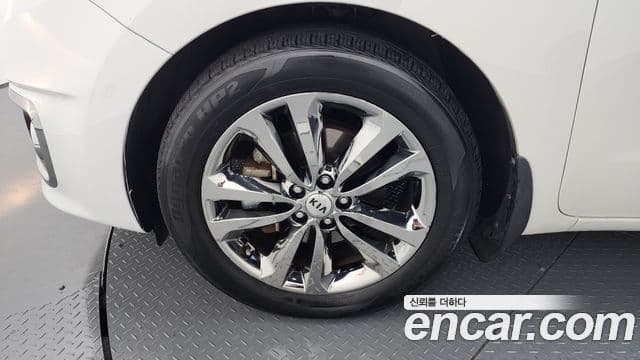 Kia All New Carnival VIP, 2016 все фото