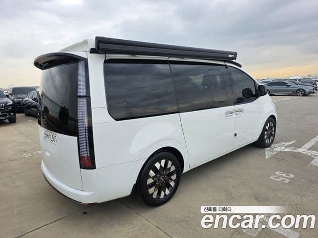 Hyundai Staria Prestige Camper 11인승, 2023 все фото