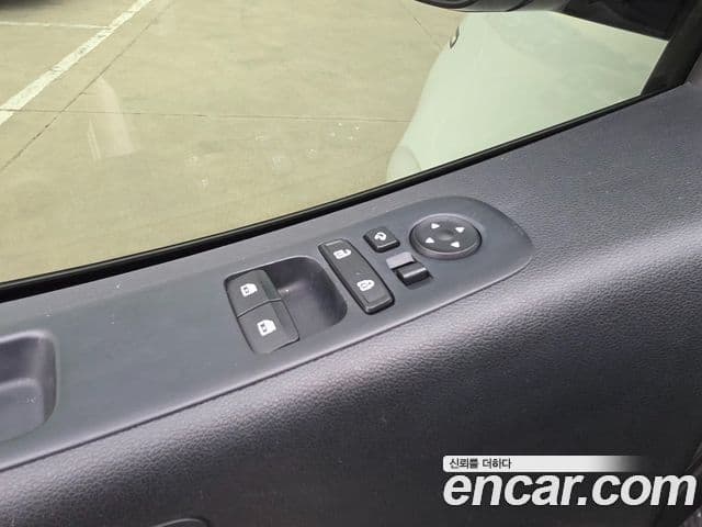 Hyundai Staria Prestige Camper 11인승, 2023 15