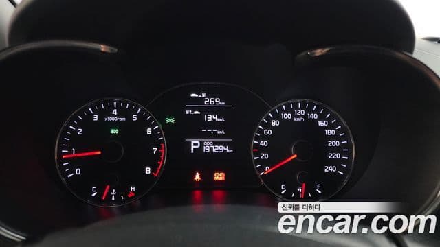 Kia K3 Luxury, 2015 8