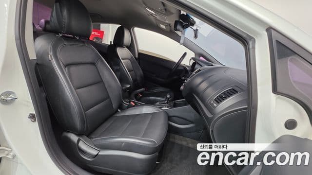 Kia K3 Luxury, 2015 10