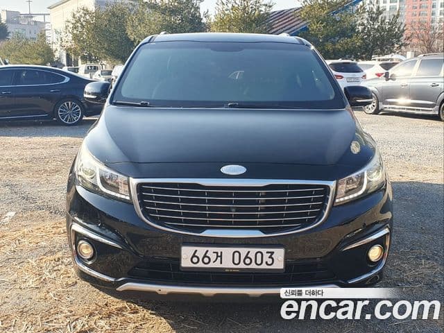 Kia All New Carnival Noblesse, 2016 1