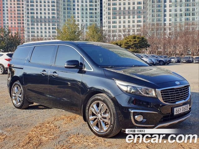Kia All New Carnival Noblesse, 2016 3