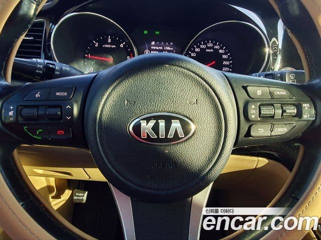 Kia All New Carnival Noblesse, 2016 16