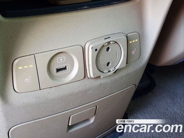 Kia All New Carnival Noblesse, 2016 18