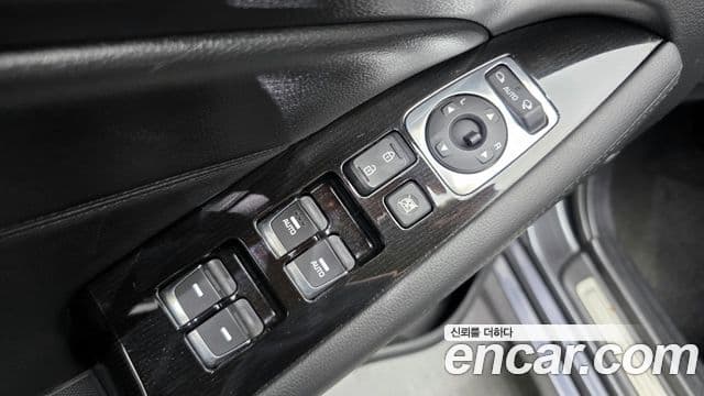 Kia K7 гибрид Luxury, 2016 14