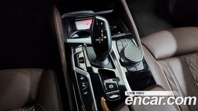 BMW 5시리즈 (G30) 530e M Sport, 2021 9