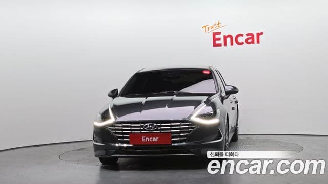 Hyundai Sonata гибрид (DN8) Premium Plus, 2022 3