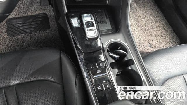 Hyundai Sonata гибрид (DN8) Premium Plus, 2022 9