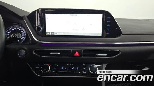 Hyundai Sonata гибрид (DN8) Premium Plus, 2022 14