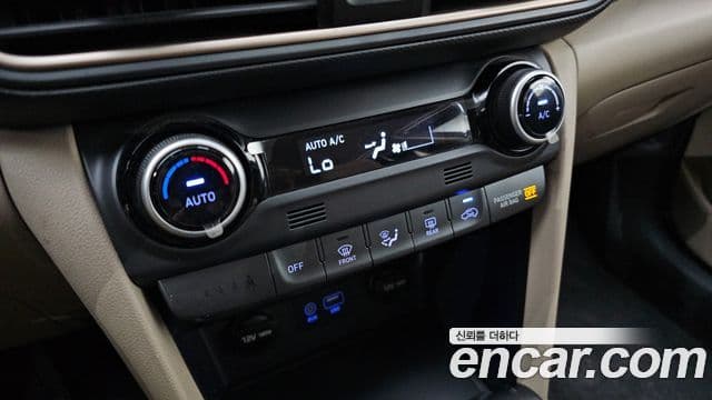 Hyundai Kona Modern Art, 2018 19