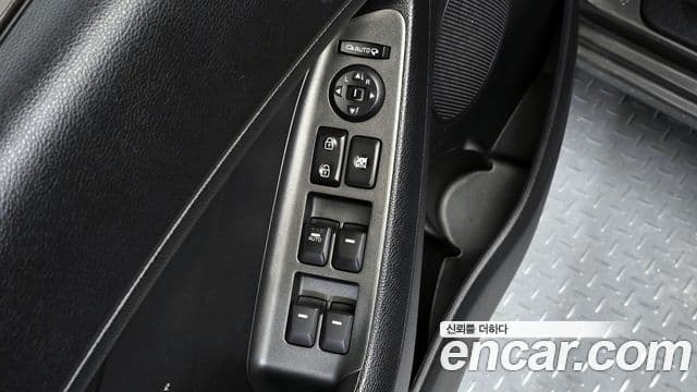 Kia K3 Luxury, 2013 19