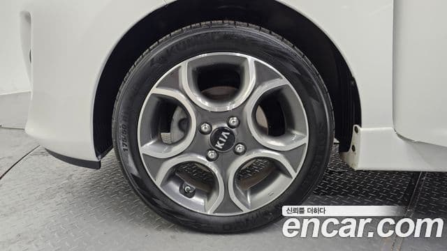 Kia The / новый New Morning Luxury, 2016 все фото