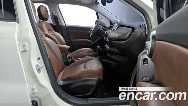 Fiat 500X 2.0 дизель Cross Plus AWD, 2016 10