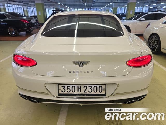 Bentley Continental GT 3세대 4.0 GT, 2020 4