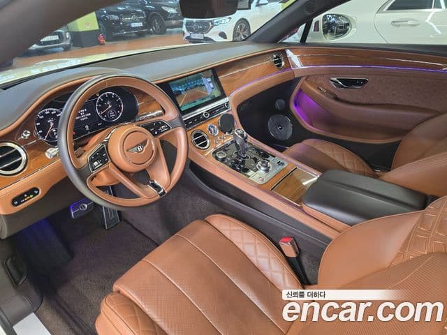Bentley Continental GT 3세대 4.0 GT, 2020 12