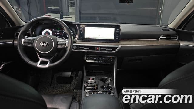 Kia K5 3세대 Signature, 2021 20