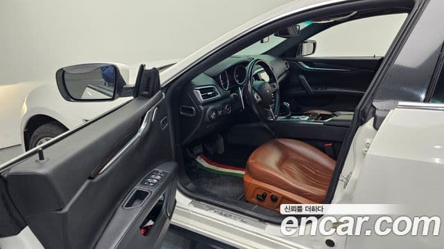 Maserati 기블리 3세대, 2014 10