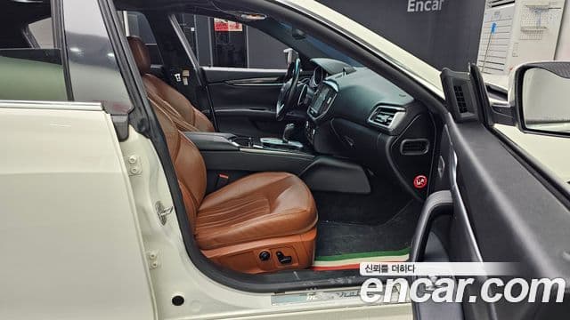 Maserati 기블리 3세대, 2014 11